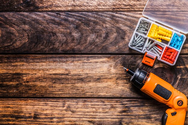 Jak wybrać idealne narzędzia do majsterkowania w domu?